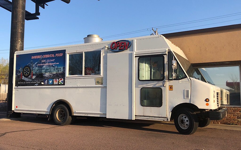 Where Can I Buy A Food Truck Near Me - GeloManias