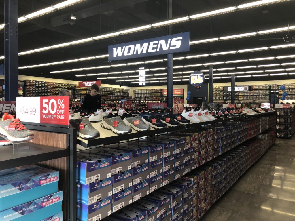 skechers outlet store locations 