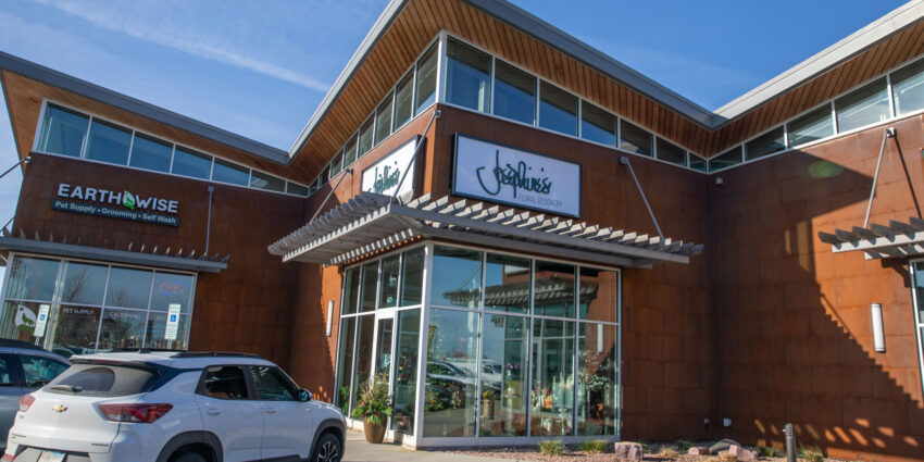 Josephine's Floral Design, The Wedge on Western